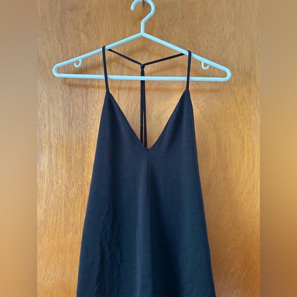 Cute little black top - Picture 2 of 2